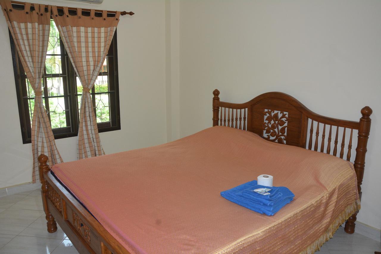 Apple Bungalows Bang Saphan Eksteriør bilde