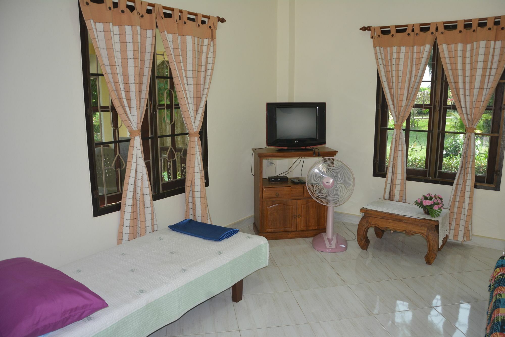 Apple Bungalows Bang Saphan Eksteriør bilde