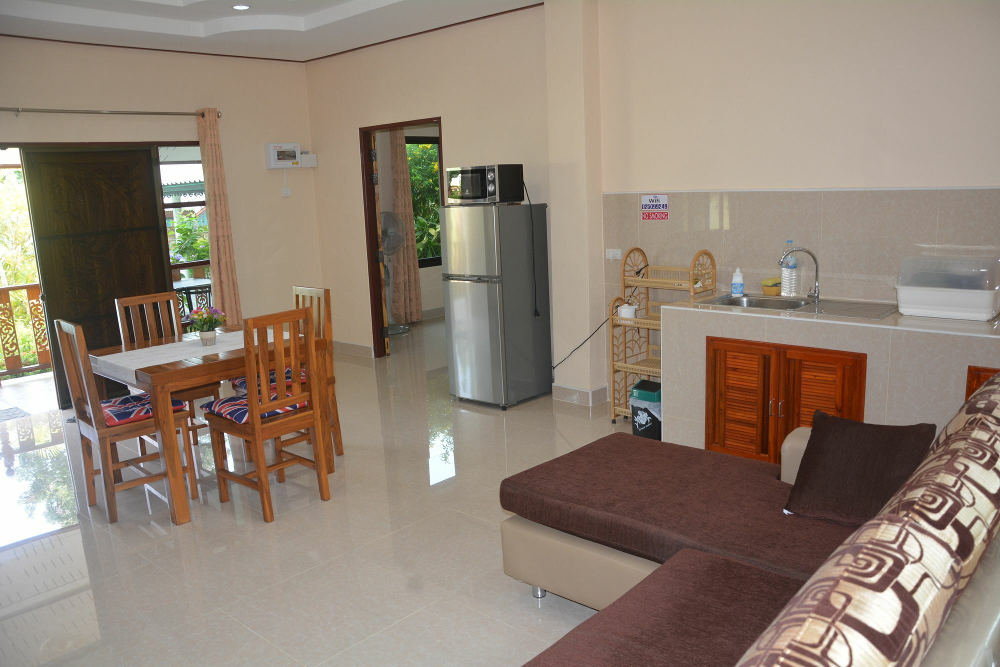 Apple Bungalows Bang Saphan Eksteriør bilde