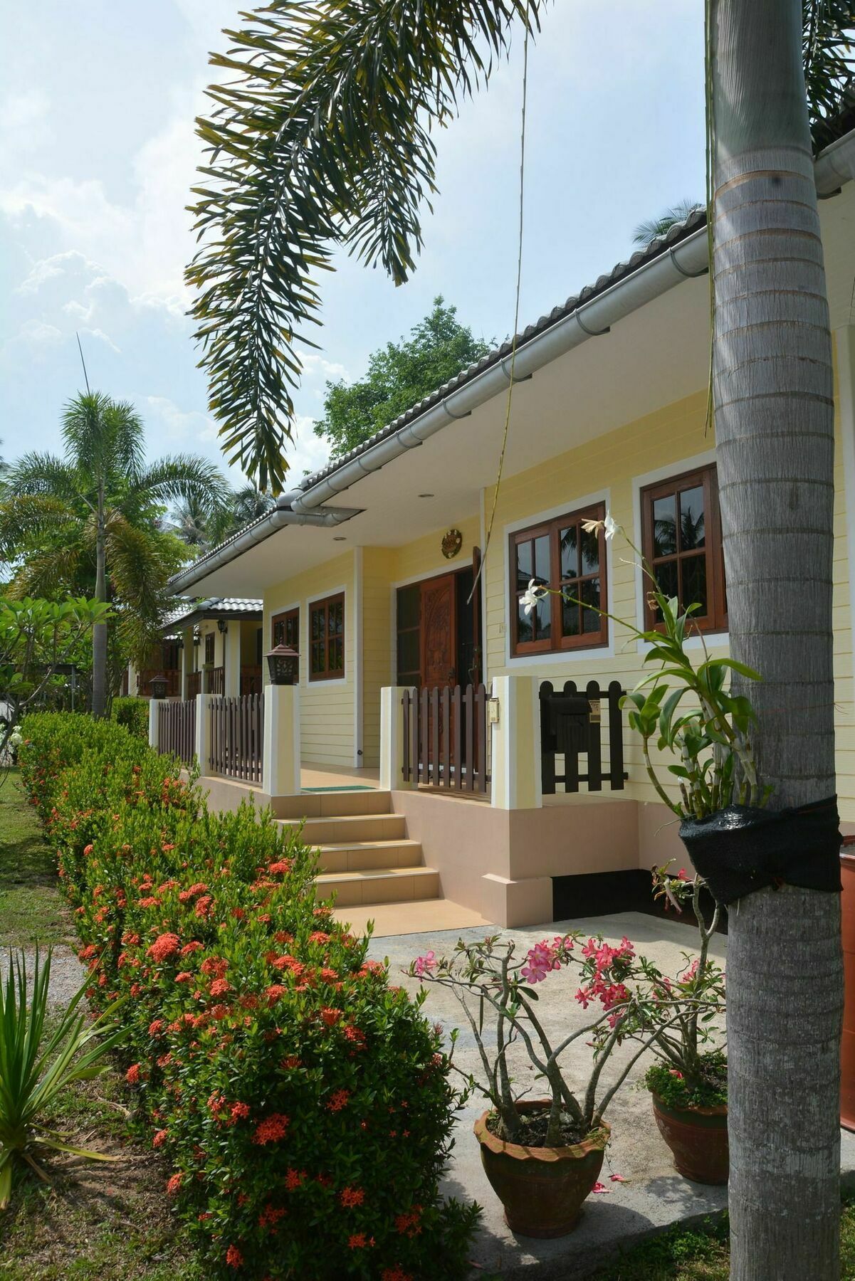 Apple Bungalows Bang Saphan Eksteriør bilde